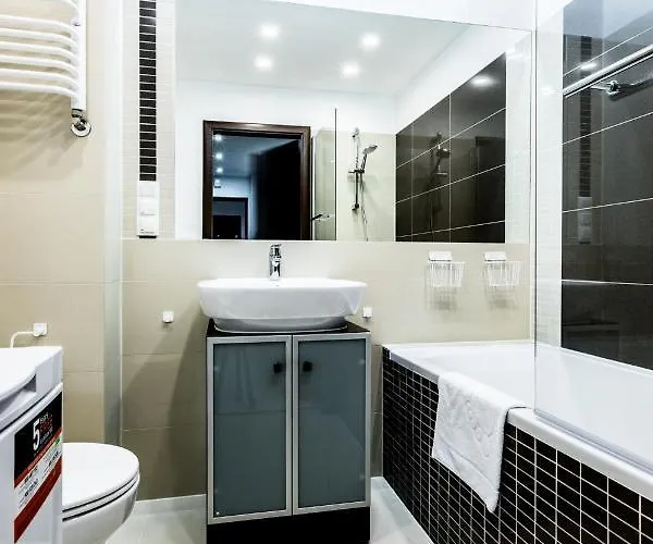 Maja 13 アパート ザコパネ