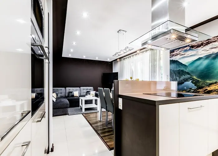 Maja 13 アパート